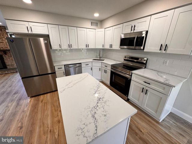 402 HARRISON PL, Ambler, PA 19002