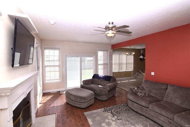 1612 S O'hare Boulevard, Yorktown, IN 47396