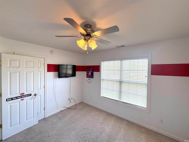 1612 S O'hare Boulevard, Yorktown, IN 47396