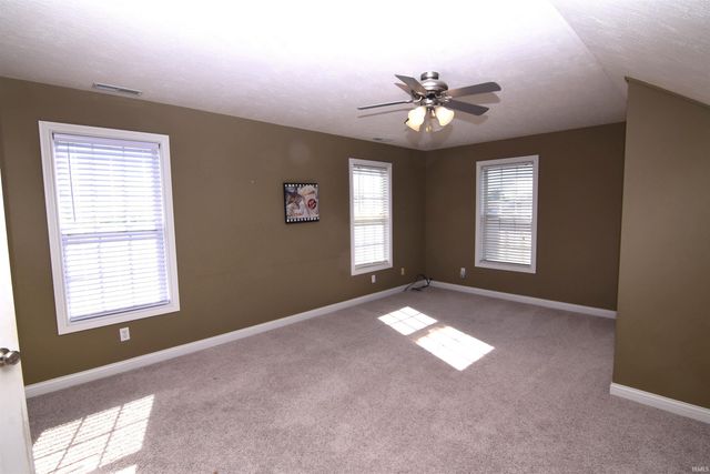 1612 S O'hare Boulevard, Yorktown, IN 47396