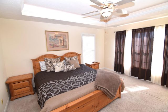 1612 S O'hare Boulevard, Yorktown, IN 47396