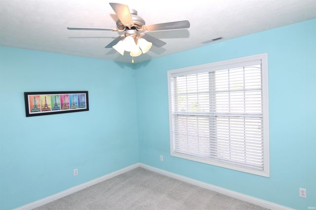 1612 S O'hare Boulevard, Yorktown, IN 47396