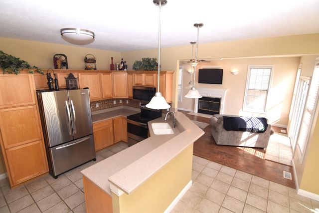 1612 S O'hare Boulevard, Yorktown, IN 47396