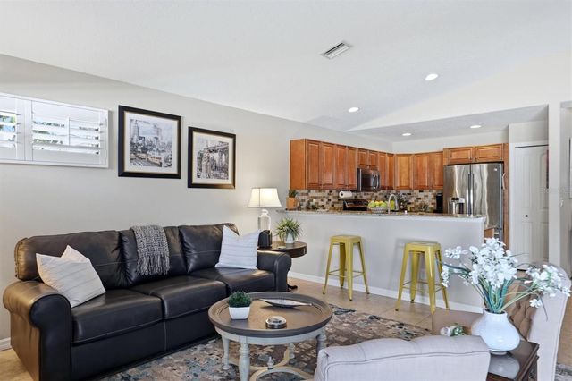7106 35TH STREET E, Sarasota, FL 34243