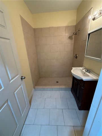 3001 Ruth St, Corpus Christi, TX 78405