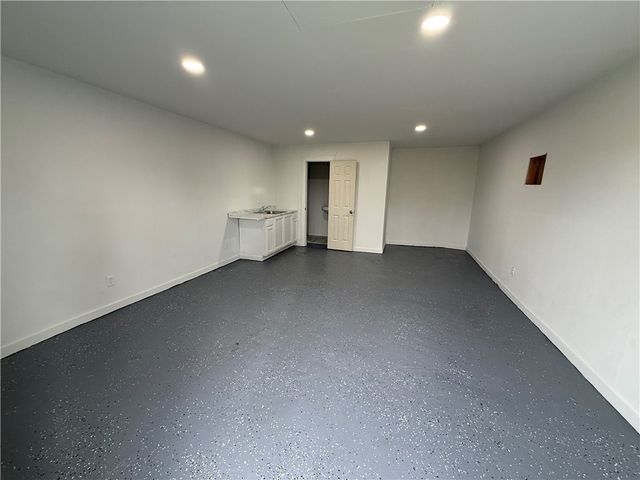 3001 Ruth St, Corpus Christi, TX 78405