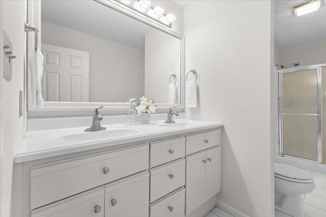 5751 Cox Hopkins RD, Roanoke, VA 24014