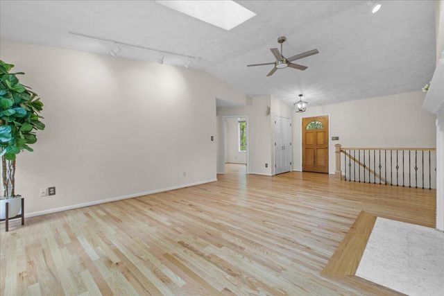 5751 Cox Hopkins RD, Roanoke, VA 24014