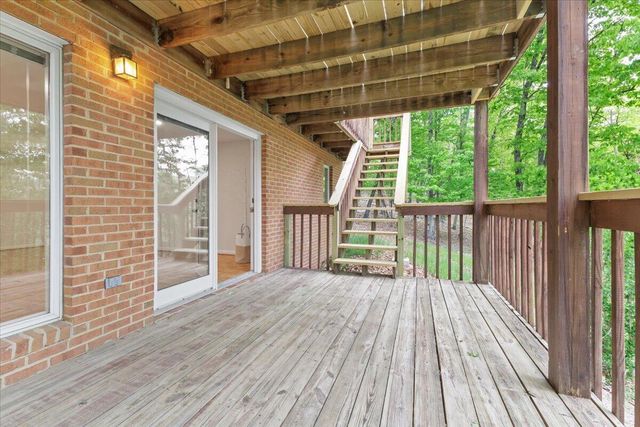 5751 Cox Hopkins RD, Roanoke, VA 24014