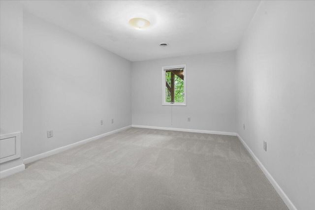 5751 Cox Hopkins RD, Roanoke, VA 24014