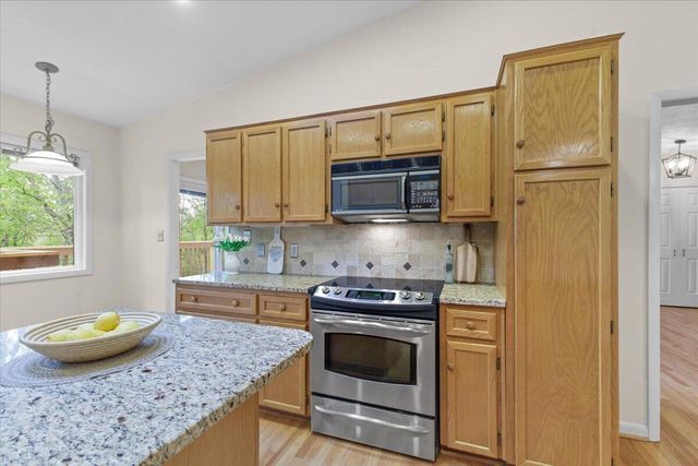 5751 Cox Hopkins RD, Roanoke, VA 24014