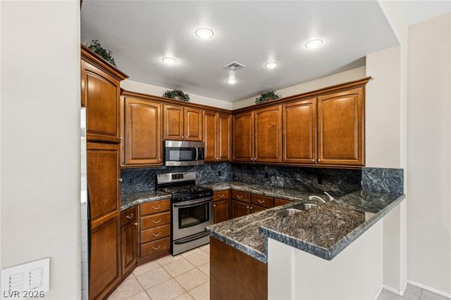 9232 Pitching Wedge Drive, Las Vegas, NV 89134