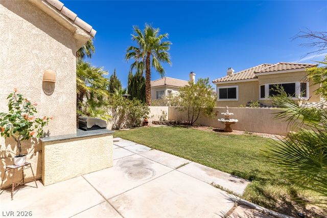 9232 Pitching Wedge Drive, Las Vegas, NV 89134