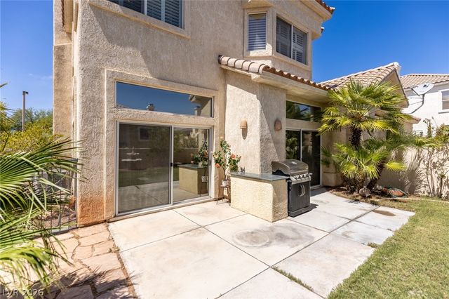 9232 Pitching Wedge Drive, Las Vegas, NV 89134