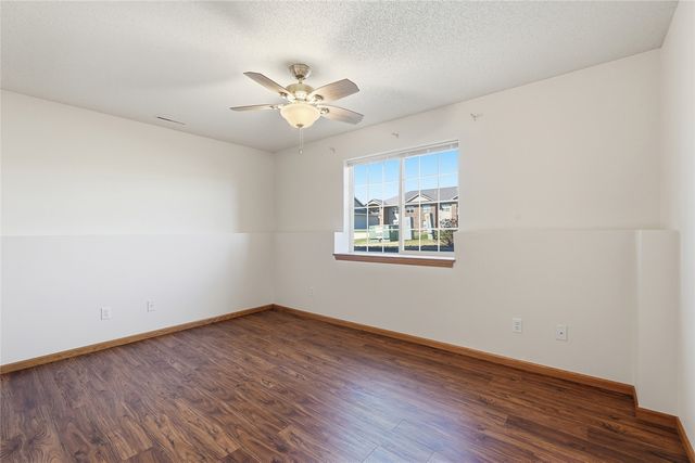 3050 Wilson Avenue SW 3, Cedar Rapids, IA 52404