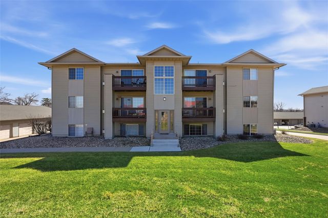 3050 Wilson Avenue SW 3, Cedar Rapids, IA 52404