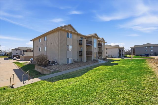 3050 Wilson Avenue SW 3, Cedar Rapids, IA 52404