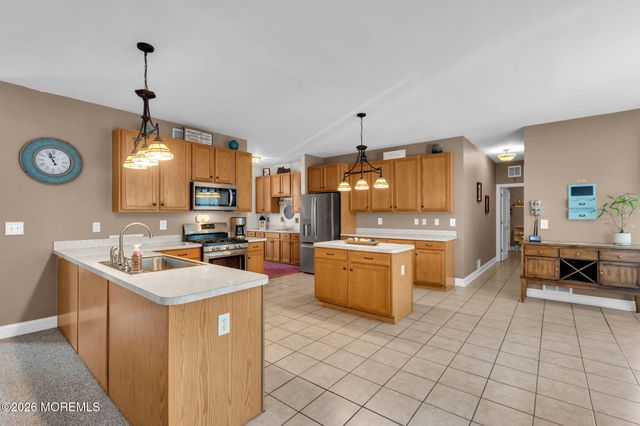 31 Conor Road, Jackson, NJ 08527