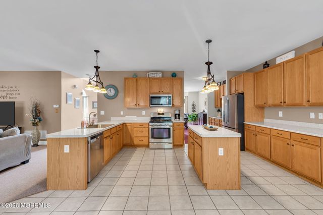 31 Conor Road, Jackson, NJ 08527