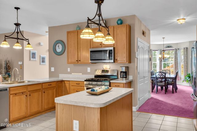 31 Conor Road, Jackson, NJ 08527