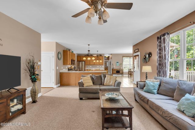 31 Conor Road, Jackson, NJ 08527