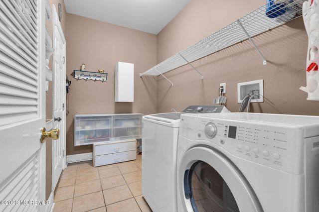 31 Conor Road, Jackson, NJ 08527