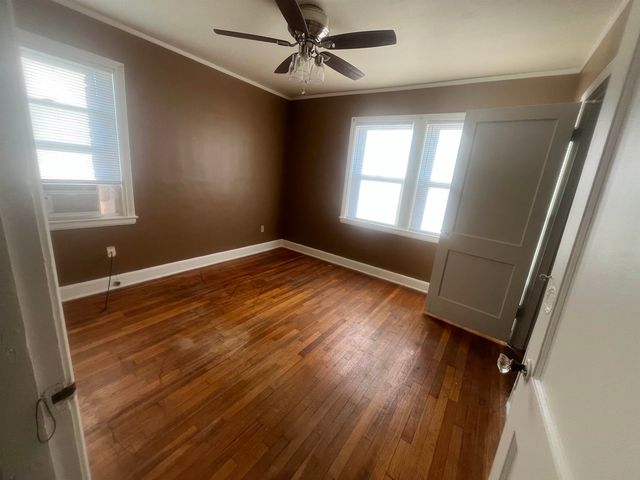 2102 LARAMIE ST, Memphis, TN 38106