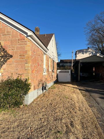 2102 LARAMIE ST, Memphis, TN 38106