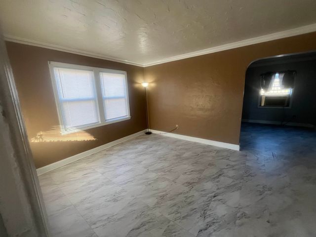 2102 LARAMIE ST, Memphis, TN 38106