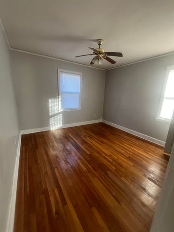 2102 LARAMIE ST, Memphis, TN 38106