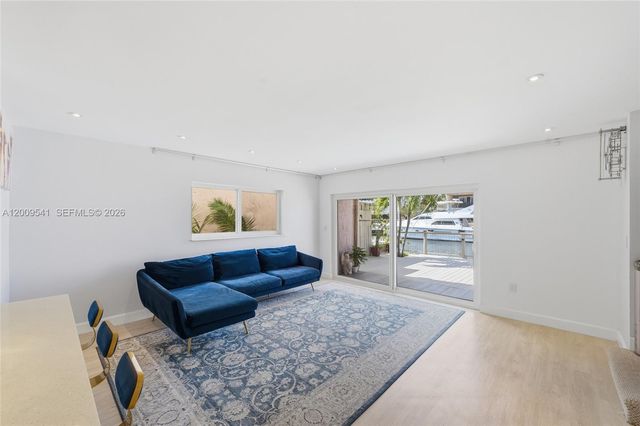 3819 NE 170th St B-1, North Miami Beach, FL 33160