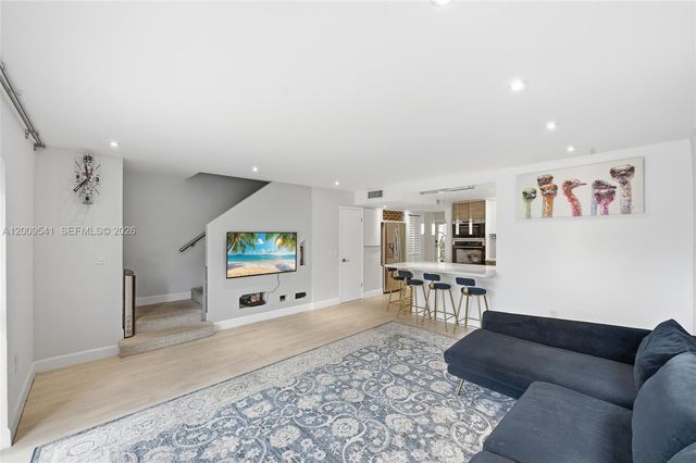 3819 NE 170th St B-1, North Miami Beach, FL 33160