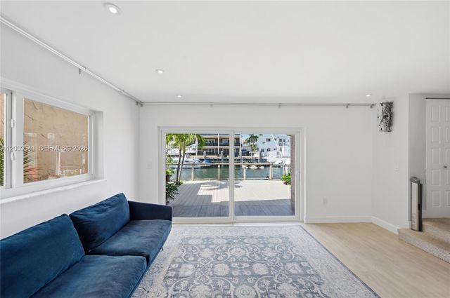 3819 NE 170th St B-1, North Miami Beach, FL 33160