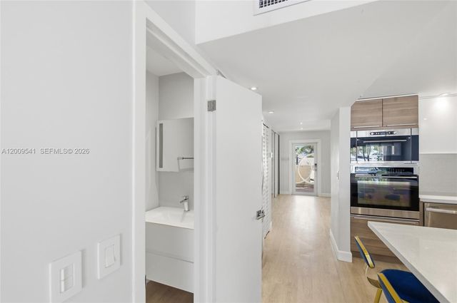 3819 NE 170th St B-1, North Miami Beach, FL 33160