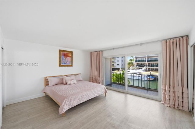 3819 NE 170th St B-1, North Miami Beach, FL 33160