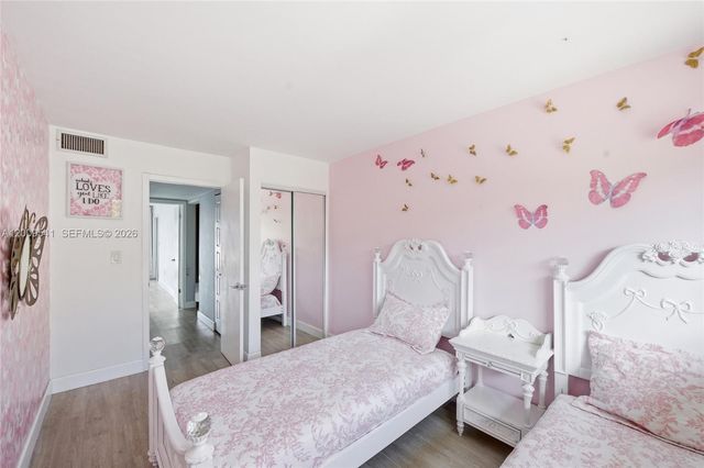 3819 NE 170th St B-1, North Miami Beach, FL 33160