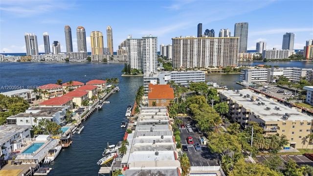 3819 NE 170th St B-1, North Miami Beach, FL 33160