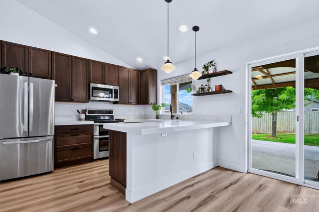 1582 Fairway St, Middleton, ID 83644