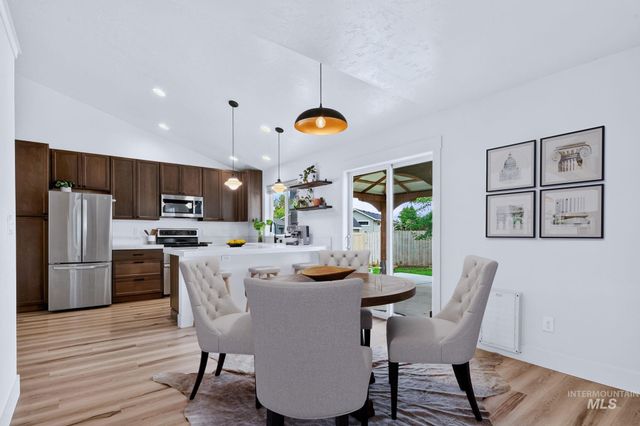 1582 Fairway St, Middleton, ID 83644