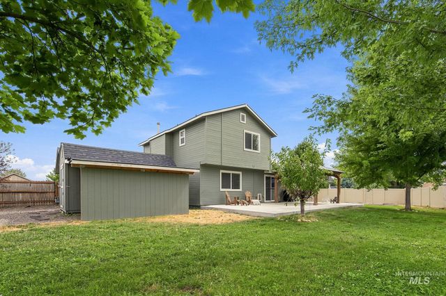 1582 Fairway St, Middleton, ID 83644