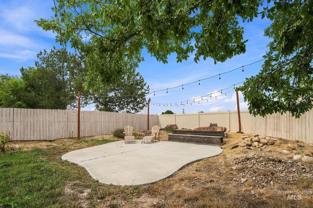 1582 Fairway St, Middleton, ID 83644