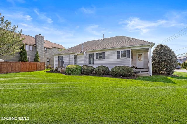 1 Jackson Court, Monmouth Beach, NJ 07750