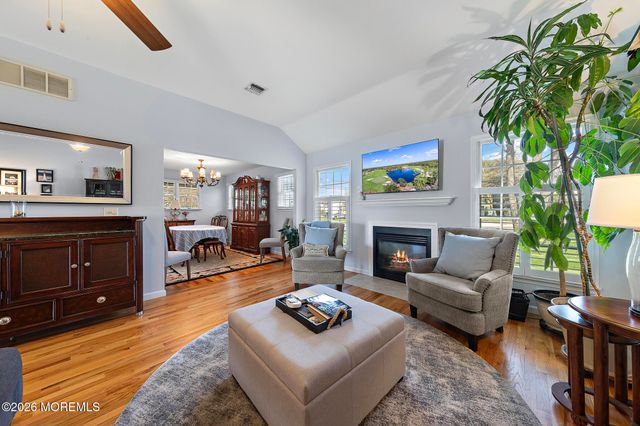 1 Jackson Court, Monmouth Beach, NJ 07750