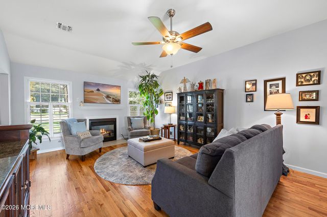 1 Jackson Court, Monmouth Beach, NJ 07750