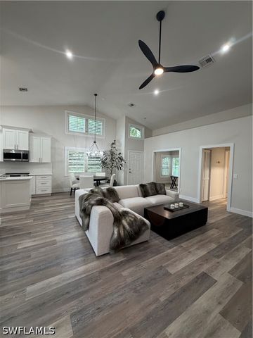 27181 Kindlewood LN, Bonita Springs, FL 34134