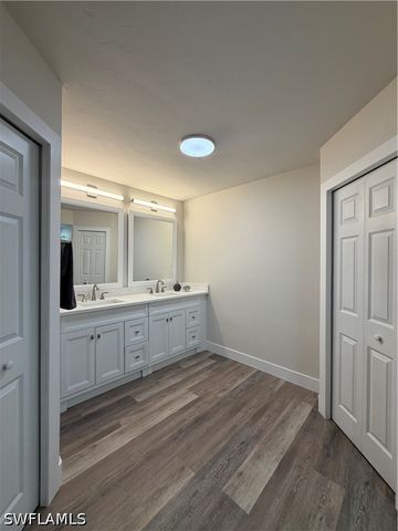 27181 Kindlewood LN, Bonita Springs, FL 34134