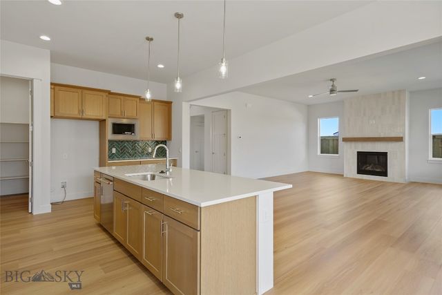 1505 Beeker Lane, Belgrade, MT 59714