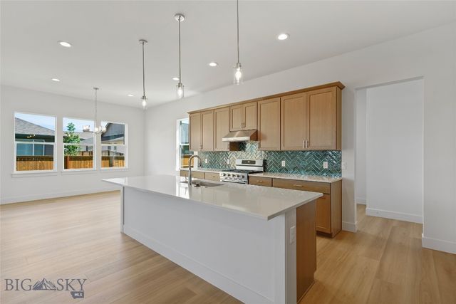 1505 Beeker Lane, Belgrade, MT 59714