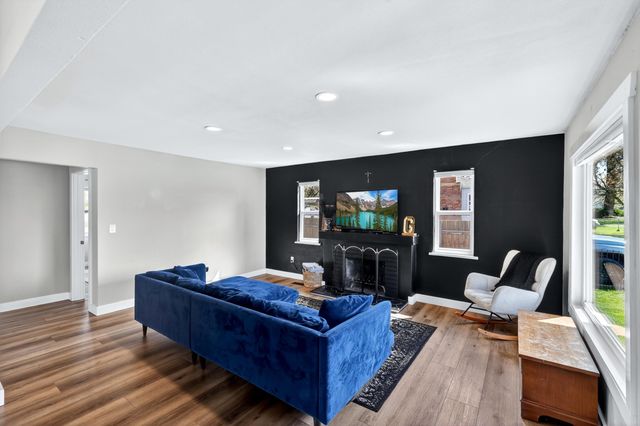 2940 W Broad Ave, Spokane, WA 99205