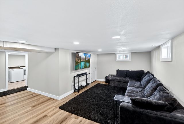 2940 W Broad Ave, Spokane, WA 99205